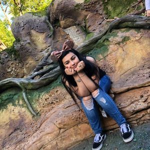 Meet your Posher, Lisette